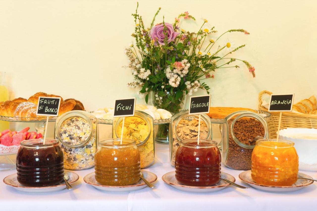 Podere Belvedere Bed & Breakfast 2*